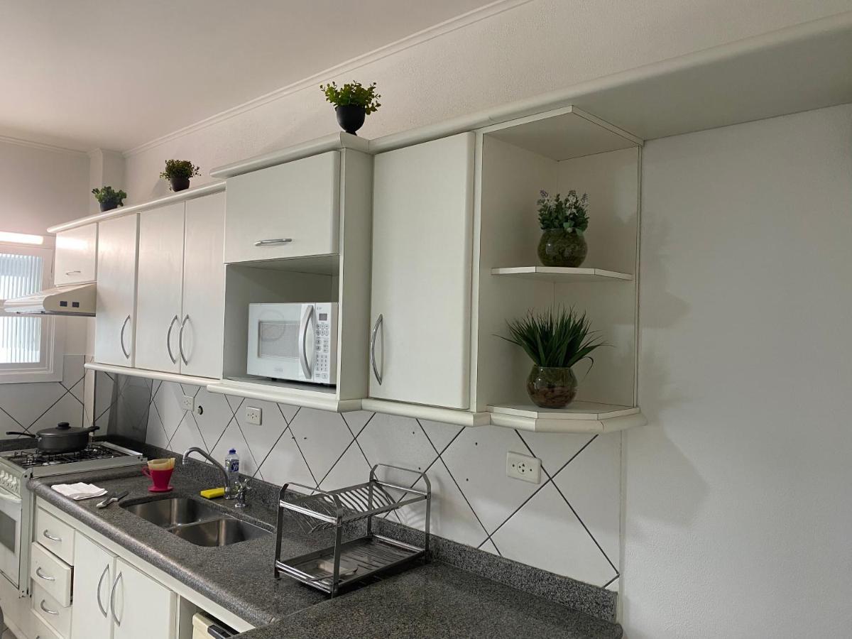 Cobertura Guaruja Apto Com Jacuzzi E Churrasqueira Exterior foto